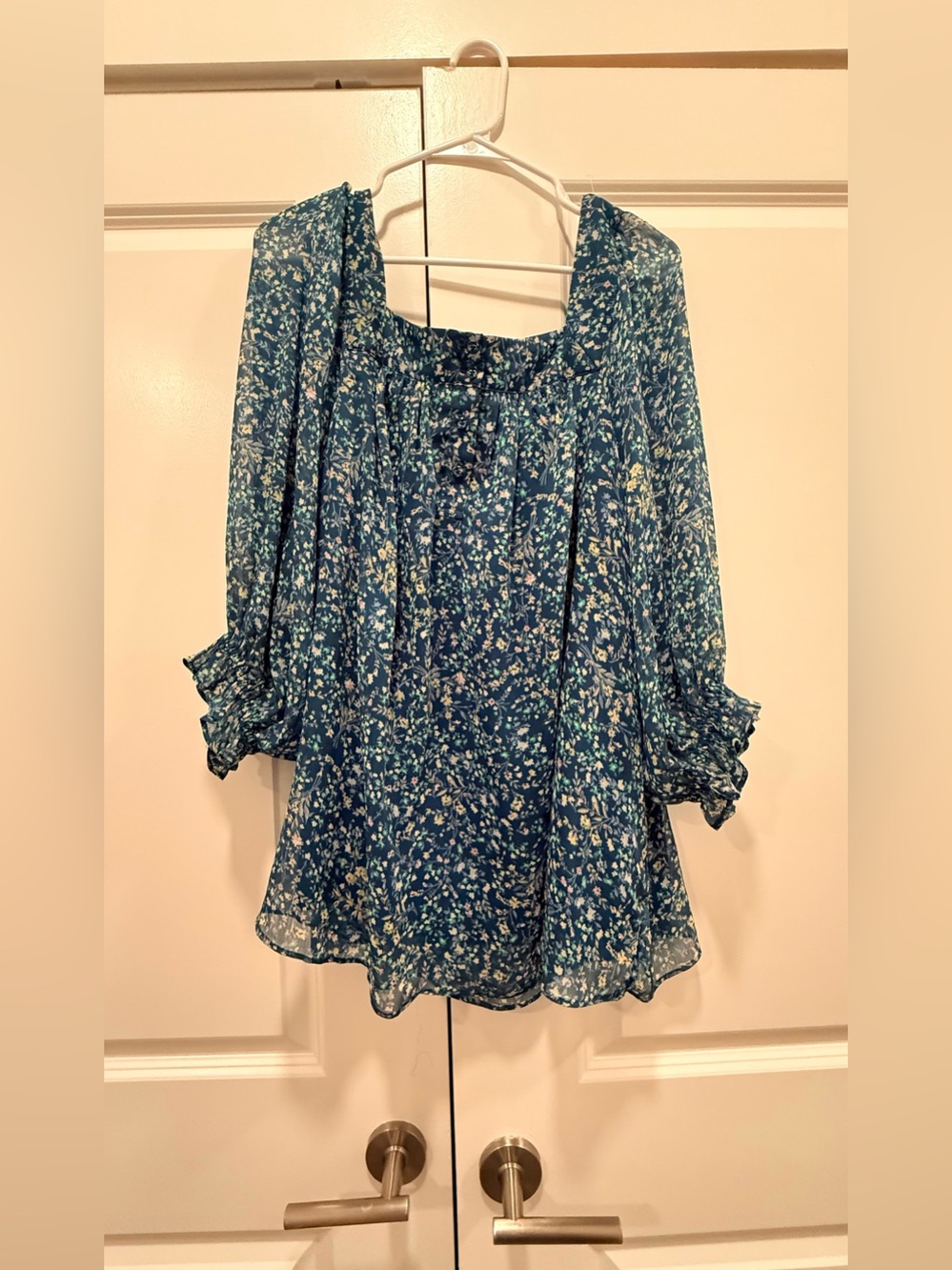 Kohl's Blue Floral Peasant Tunic